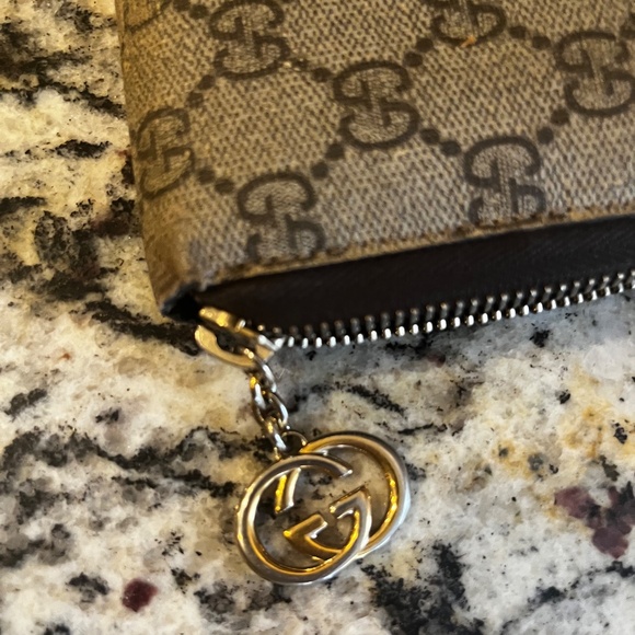 Gucci GG Supreme Canvas long wallet in Good Condition - see photos - Picture 2 of 6